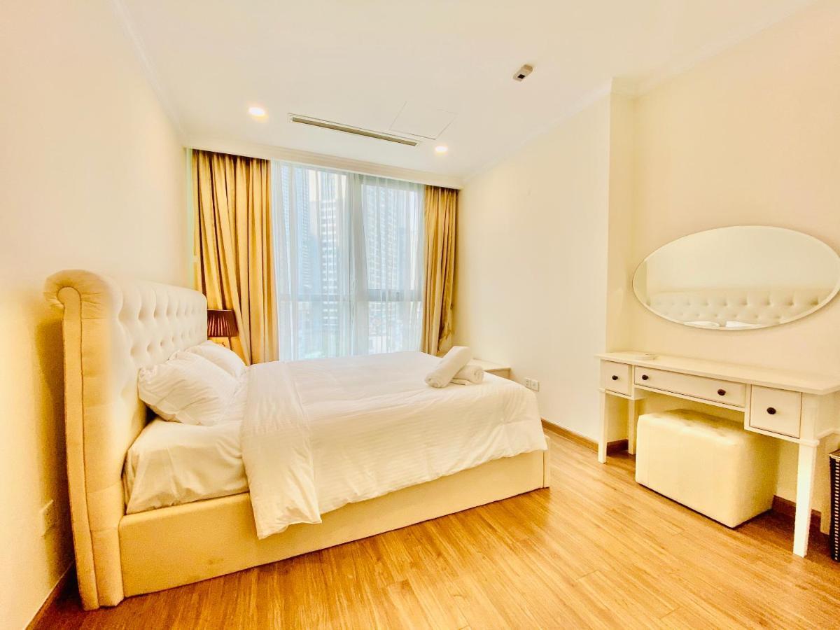 Vinhomes Landmark 81 - Luxstay Condotel โฮจิมินห์ซิตี้ ภายนอก รูปภาพ