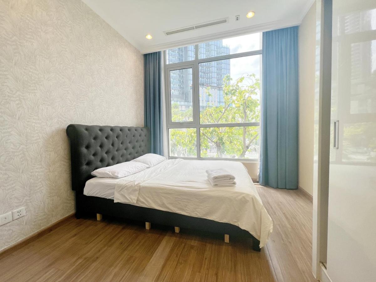 Vinhomes Landmark 81 - Luxstay Condotel โฮจิมินห์ซิตี้ ภายนอก รูปภาพ