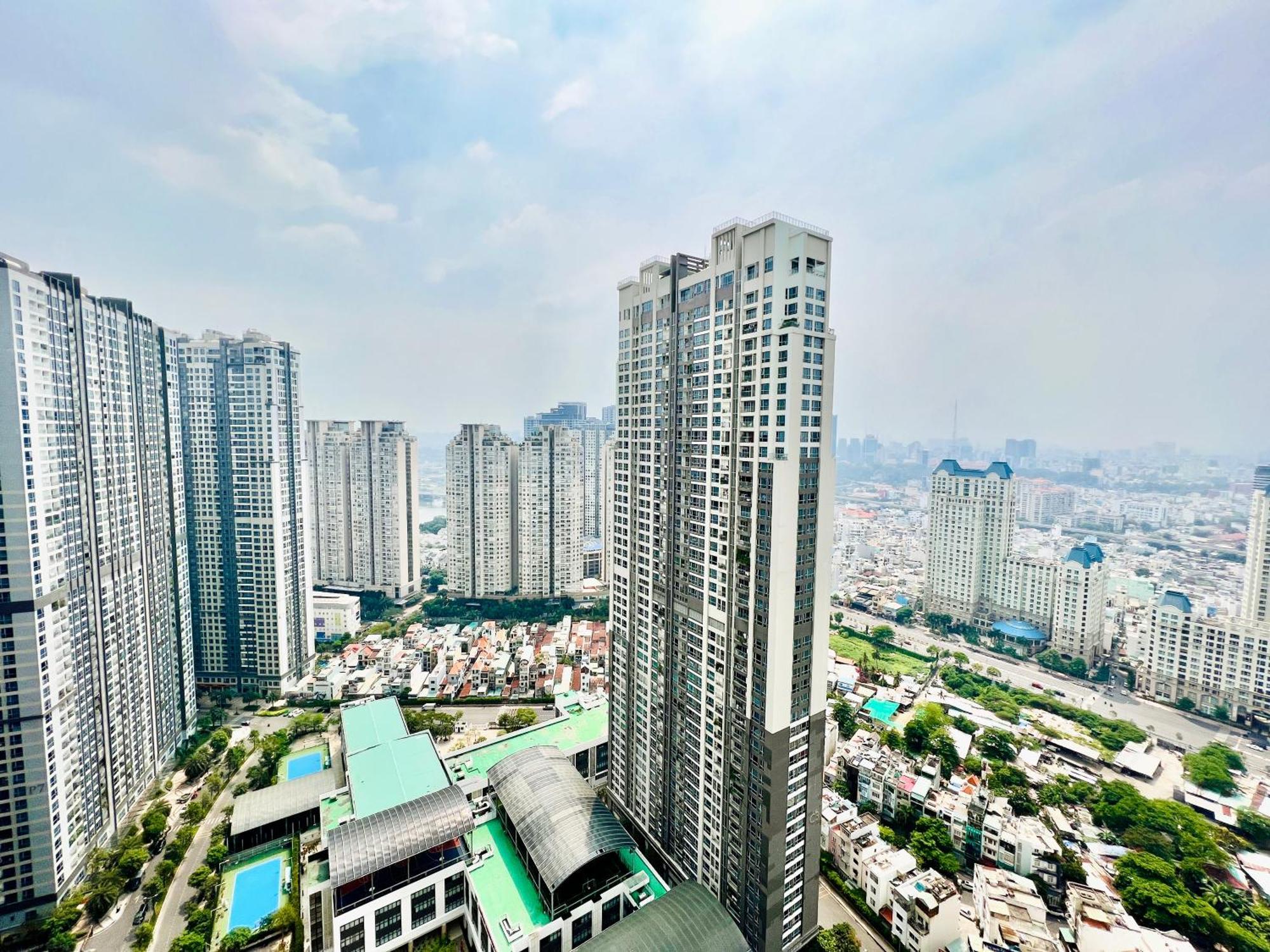 Vinhomes Landmark 81 - Luxstay Condotel โฮจิมินห์ซิตี้ ภายนอก รูปภาพ